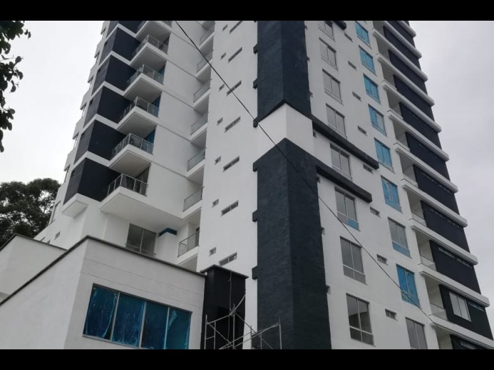 Apartamento en venta Quindío Armenia Los Profesionales 130 m2 Habitaciones 3 Baños 4 Garajes 1 Precio $600000000