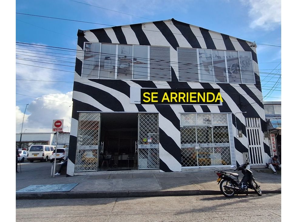 Local en arriendo Quindío Armenia Sector Centro 520 m2 Habitaciones 0 Baños 3 Garajes 0 Precio $17000000