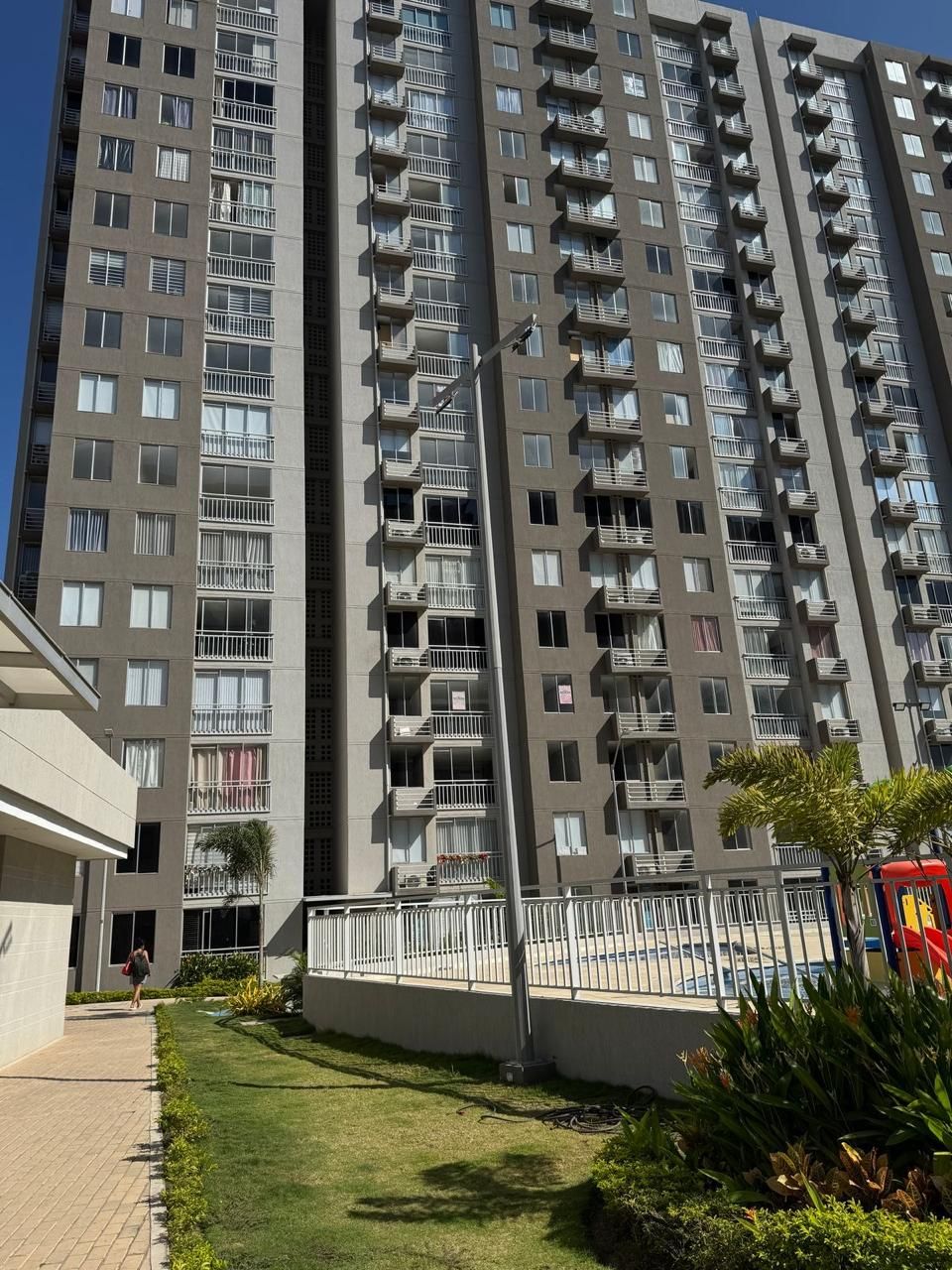 Apartamento en arriendo Atlántico Barranquilla Juan Mina 58 m2 Habitaciones 2 Baños 2 Garajes 1 Precio $1600000