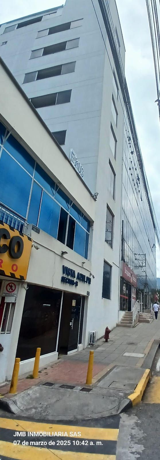 Consultorio en arriendo Santander Floridablanca Conjunto Villa Del Mediterraneo 60 m2 Habitaciones 0 Baños 1 Garajes 0 Precio $1850000