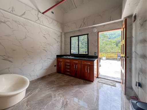 Apartaestudio en arriendo Antioquia Envigado El Salado 18 m2 Habitaciones 1 Baños 1 Garajes 0 Precio $1600000