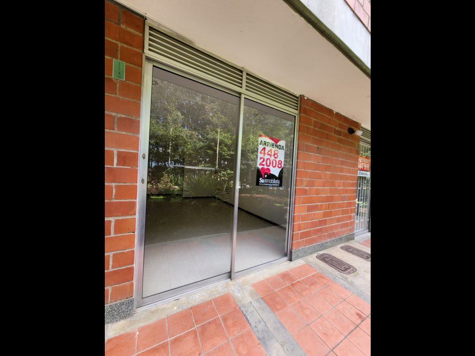 Local en arriendo o venta Antioquia Medellín Asomadera No3 37 m2 Habitaciones 0 Baños 1 Garajes 0 Precio venta $170000000 Precio arriendo $1460000