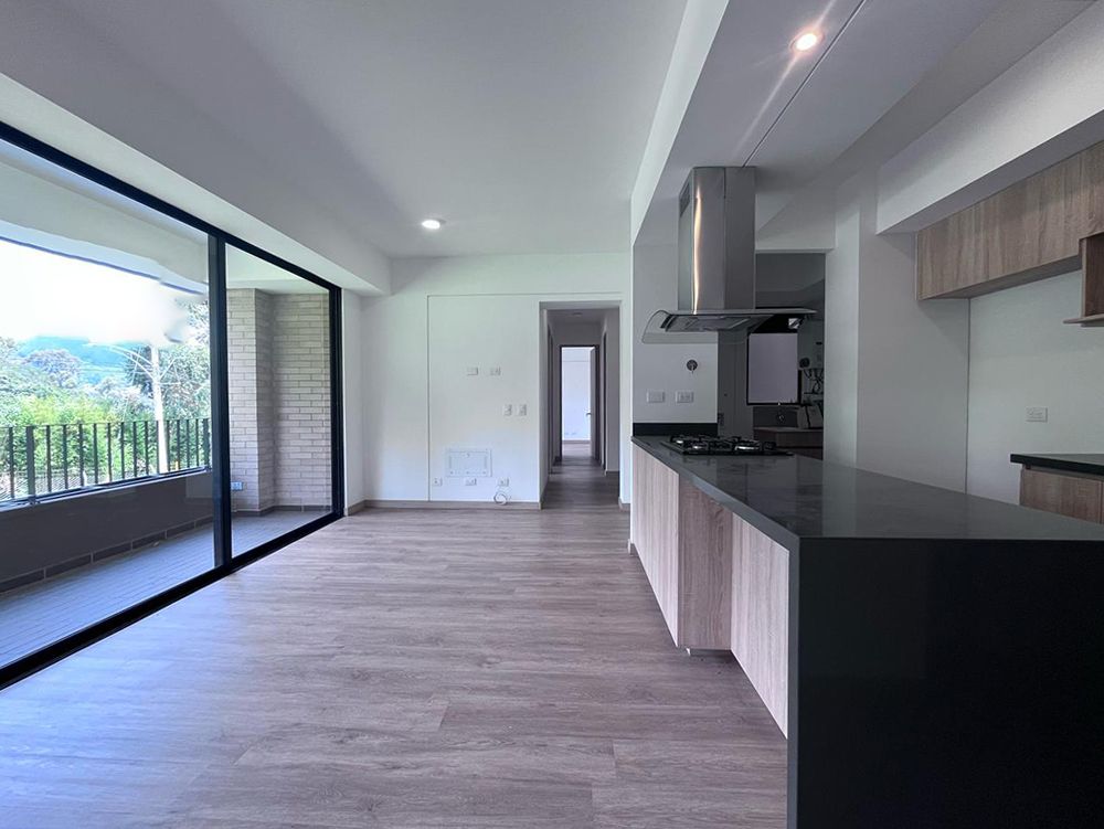 Apartamento en arriendo o venta Antioquia El Retiro Villas De Pempenao 81 m2 Habitaciones 3 Baños 2 Garajes 1 Precio venta $820000000 Precio arriendo $3900000