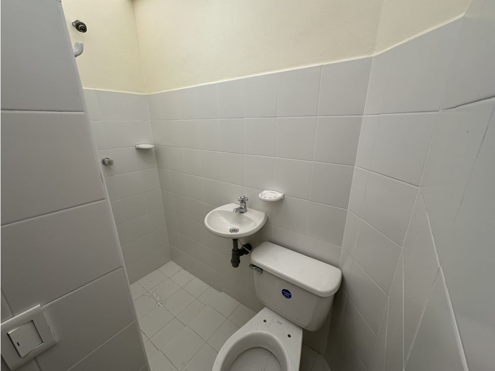 Casa en venta Antioquia Medellín Gerona 400 m2 Habitaciones 9 Baños 3 Garajes 0 Precio $680000000