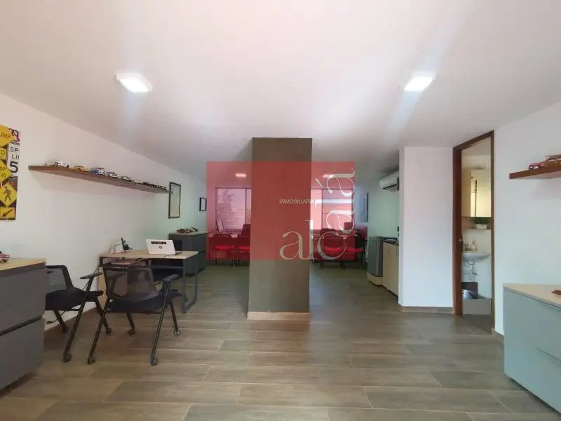 Local en venta Antioquia Envigado San Marcos 35 m2 Habitaciones 0 Baños 1 Garajes 0 Precio $350000000