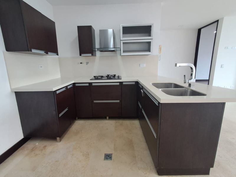 Apartamento en venta Antioquia Sabaneta Vereda La Doctora 132 m2 Habitaciones 3 Baños 5 Garajes 0 Precio $850000000
