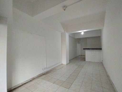 Local en arriendo Antioquia Medellín El Chagualo 30 m2 Habitaciones 0 Baños 1 Garajes 0 Precio $2500000