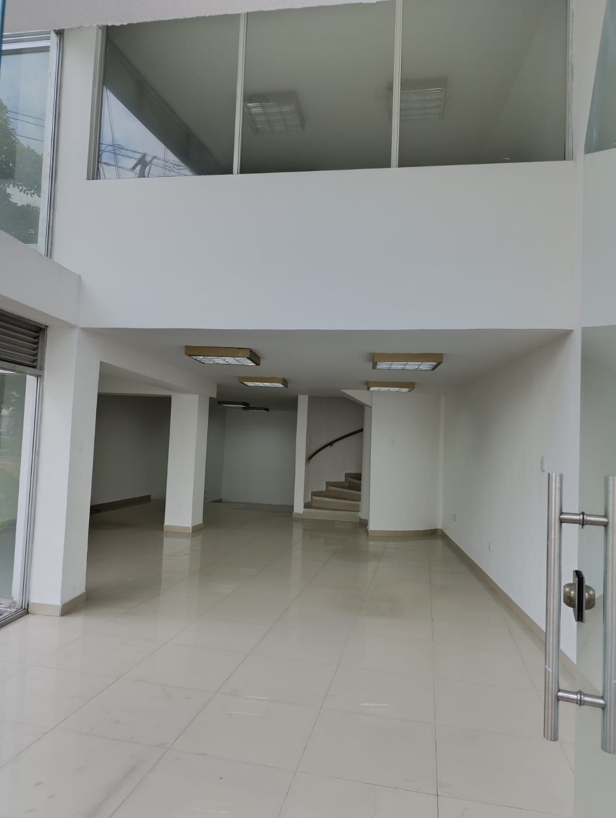 Casa en arriendo Risaralda Pereira Maraya 280 m2 Habitaciones 6 Baños 2 Garajes 0 Precio $6500000