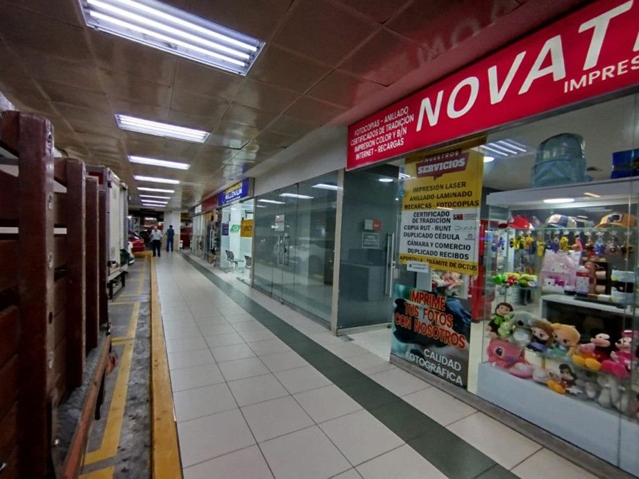 Local en venta Valle Del Cauca Cali Unidad Residencial Santiago De Cali 57 m2 Habitaciones 0 Baños 1 Garajes 0 Precio $1266000000