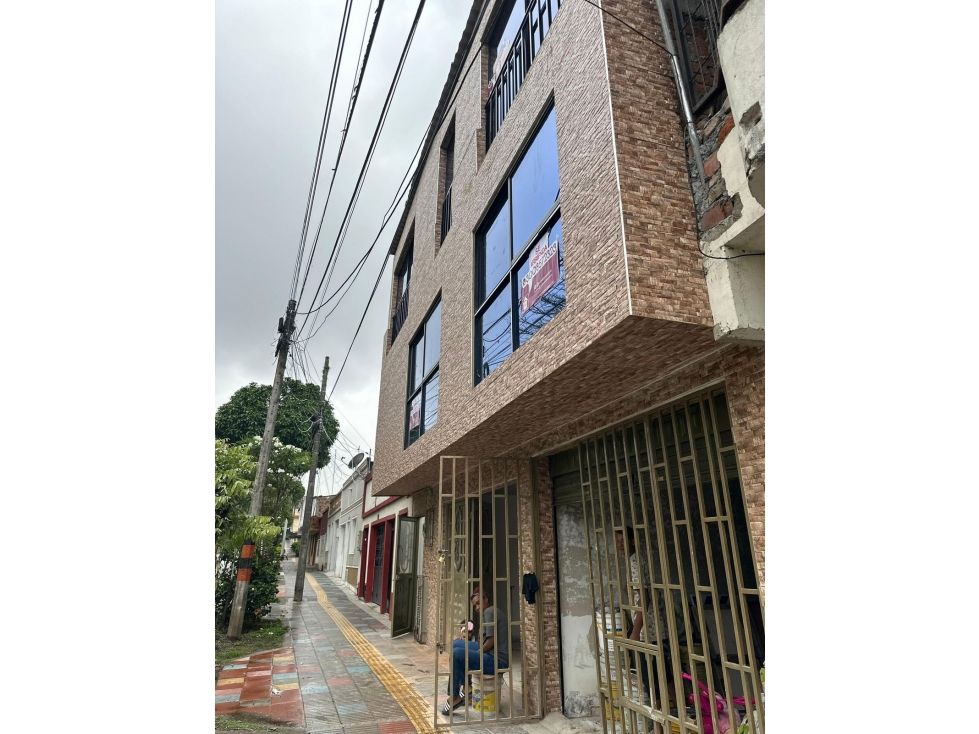 Local en arriendo Tolima Ibagué Claret 35 m2 Habitaciones 0 Baños 1 Garajes 0 Precio $1000000