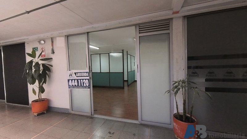 Local en arriendo Antioquia Medellín La Candelaria 20 m2 Habitaciones 0 Baños 0 Garajes 0 Precio $950000