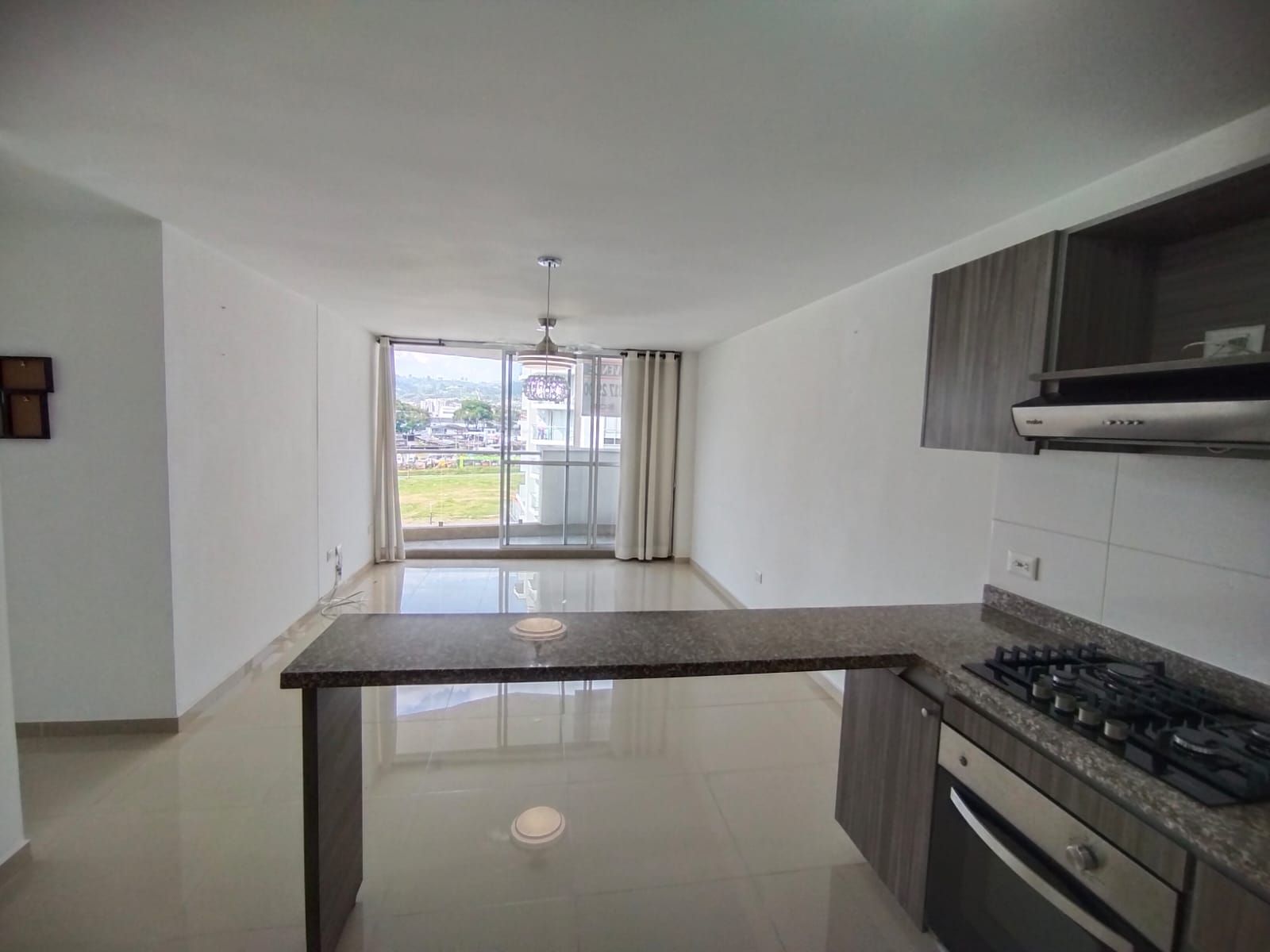 Apartamento en arriendo o venta Risaralda Dosquebradas Los Molinos 84 m2 Habitaciones 3 Baños 2 Garajes 1 Precio venta $440000000 Precio arriendo $1950000