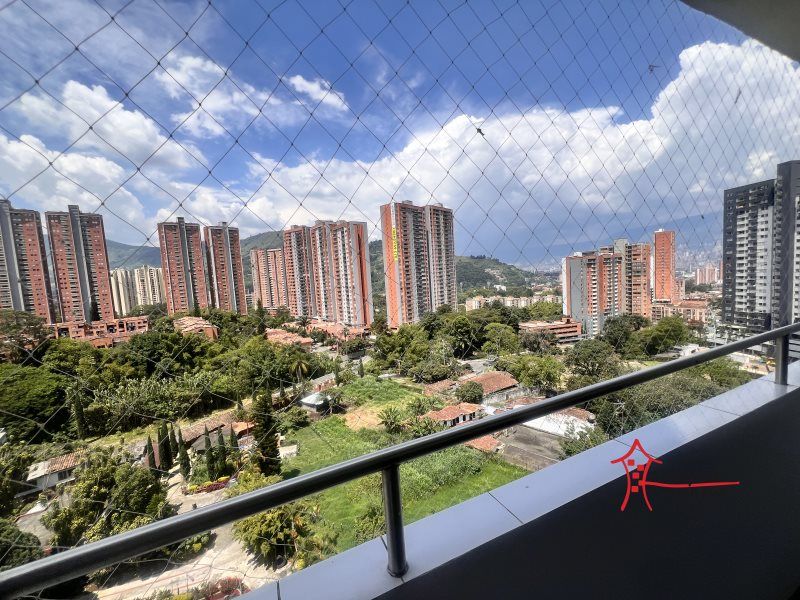 Apartamento en arriendo Antioquia Itagüí Comuna 2 70 m2 Habitaciones 3 Baños 2 Garajes 0 Precio $2200000
