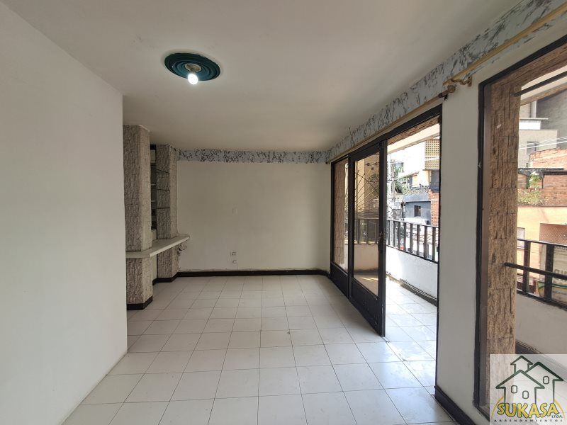 Apartamento en arriendo Antioquia Itagüí Centro 84 m2 Habitaciones 3 Baños 1 Garajes 0 Precio $1700000