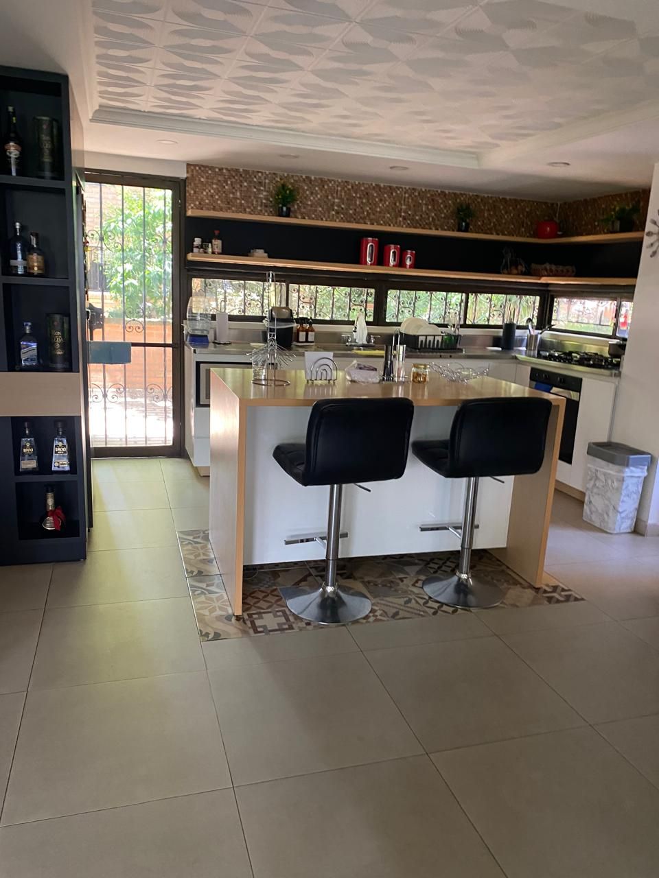 Apartamento en venta Antioquia Medellín La Aguacatala 205 m2 Habitaciones 4 Baños 4 Garajes 2 Precio $1500000000