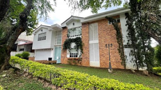 Casa en venta Valle Del Cauca Cali Conjunto Residencial Cerro Cristales 542 m2 Habitaciones 6 Baños 6 Garajes 1 Precio $3000000000