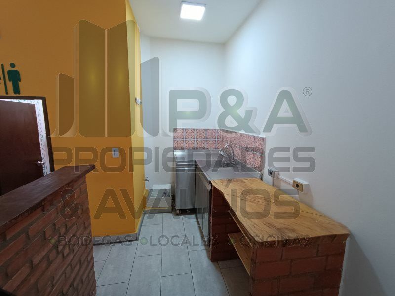 Local en arriendo Antioquia Medellín La Mota 28 m2 Habitaciones 0 Baños 1 Garajes 0 Precio $2700000