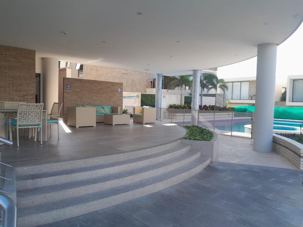 Casa en venta Atlántico Barranquilla Pastoral Social 410 m2 Habitaciones 4 Baños 5 Garajes 2 Precio $3000000000