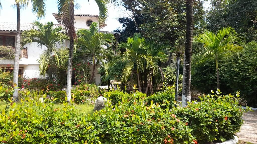 Casa en venta Atlántico Barranquilla Pastoral Social 1100 m2 Habitaciones 5 Baños 5 Garajes 4 Precio $4200000000