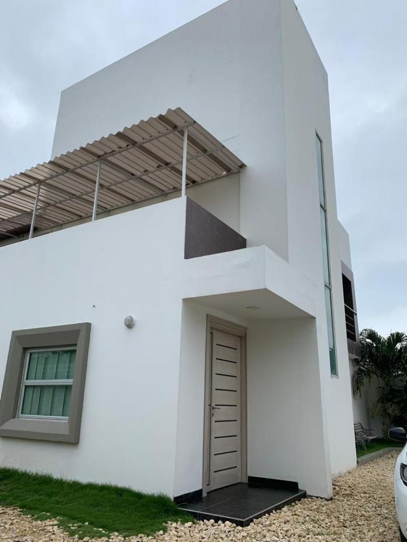 Casa en venta Atlántico Puerto Colombia San Carlos 360 m2 Habitaciones 4 Baños 5 Garajes 7 Precio $1000000000
