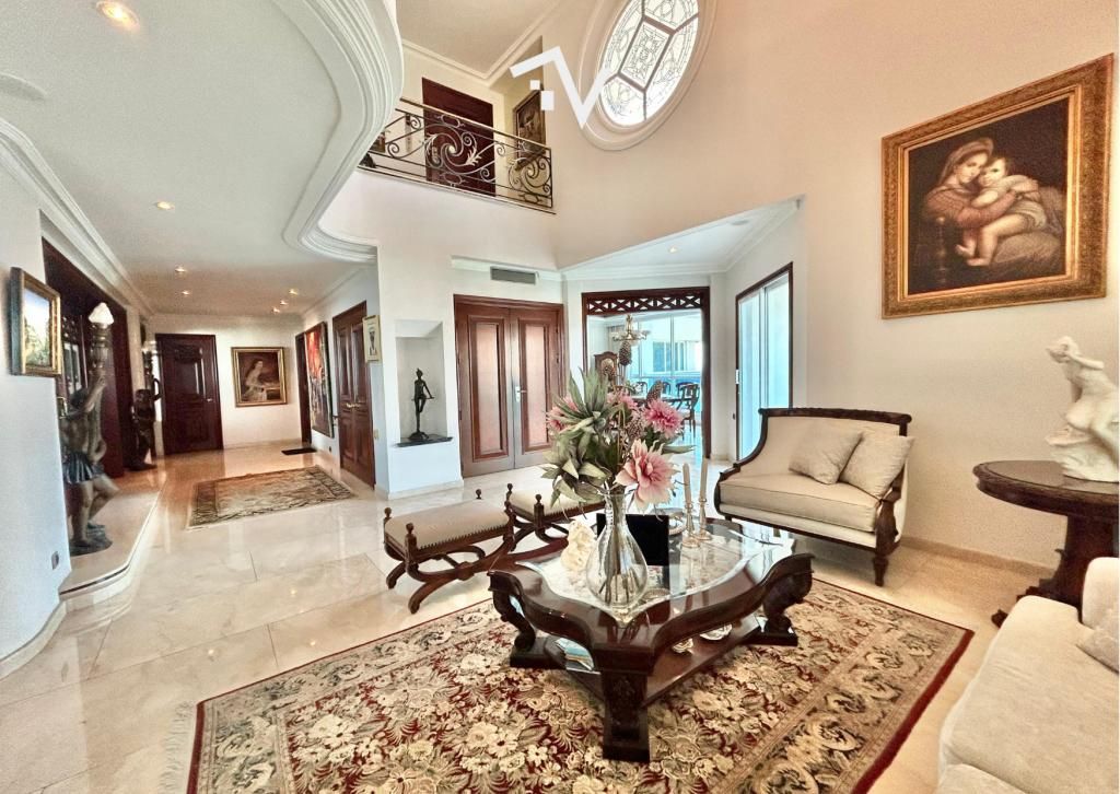 Apartamento en venta Atlántico Barranquilla El Golf 706 m2 Habitaciones 4 Baños 6 Garajes 4 Precio $3200000000