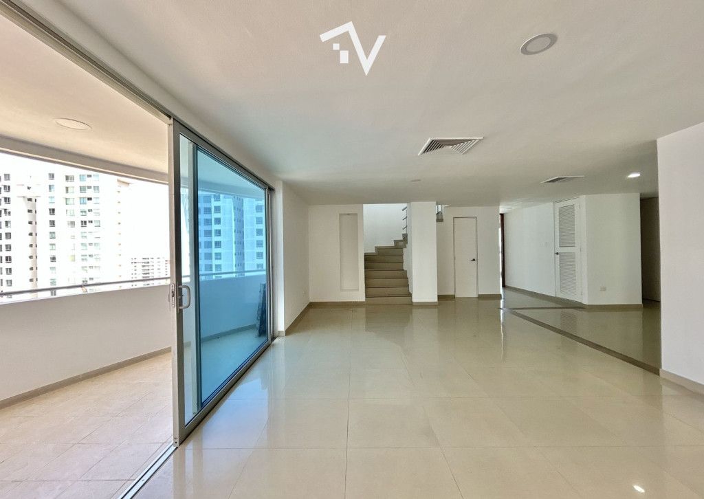 Apartamento en venta Atlántico Barranquilla Ub Altos De Parque 234 m2 Habitaciones 3 Baños 4 Garajes 2 Precio $1250000000