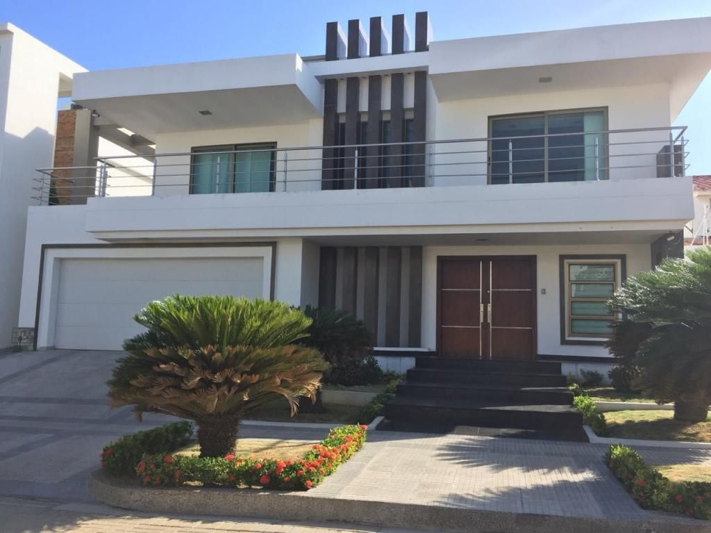 Casa en venta Atlántico Barranquilla Asd 480 m2 Habitaciones 4 Baños 6 Garajes 3 Precio $2700000000