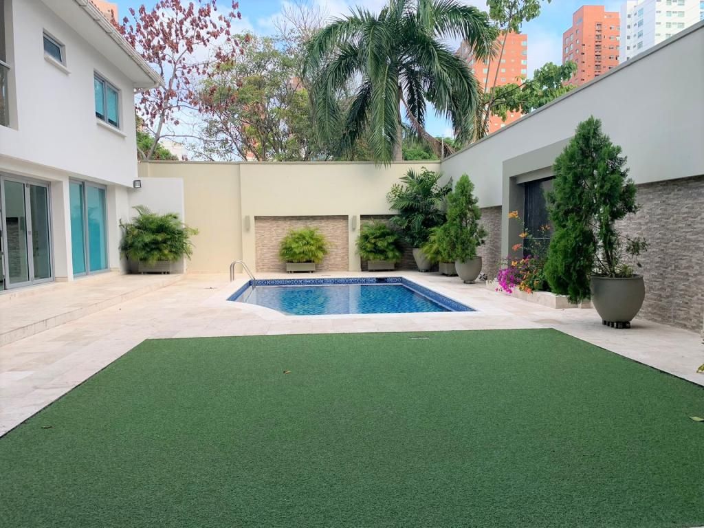 Casa en venta Atlántico Barranquilla Riomar 707 m2 Habitaciones 4 Baños 6 Garajes 2 Precio $7500000000