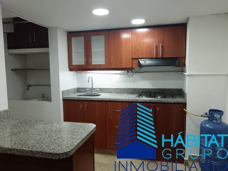 Apartamento en arriendo Antioquia Medellín Campo Valdes No1 70 m2 Habitaciones 2 Baños 2 Garajes 0 Precio $1800000