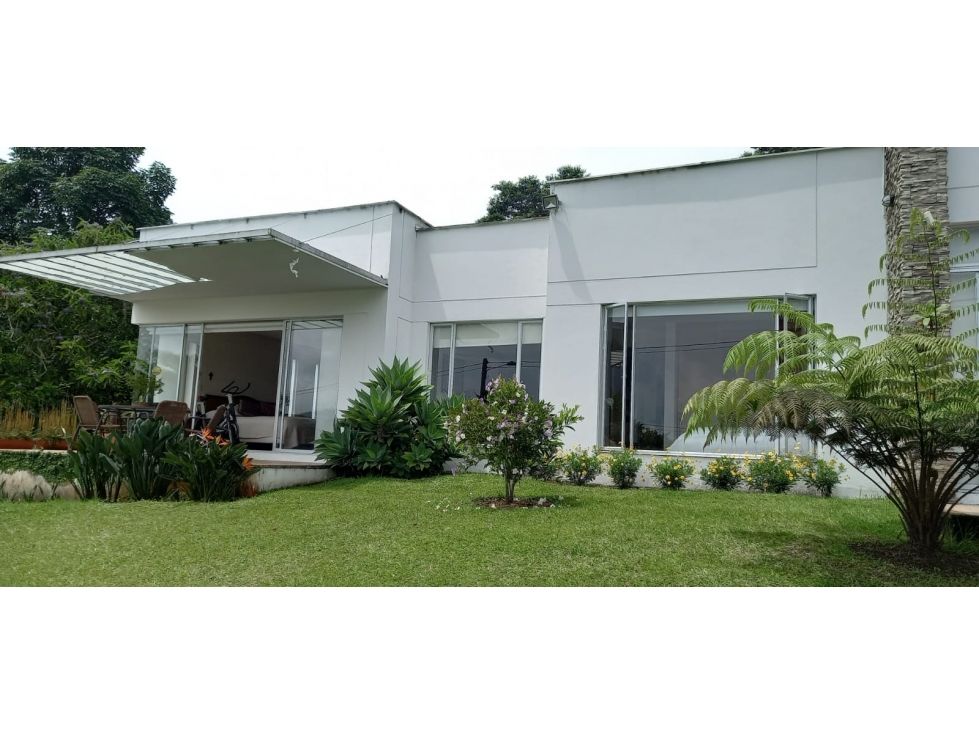 Casa en venta Caldas Manizales Manizales 220 m2 Habitaciones 3 Baños 3 Garajes 2 Precio $1550000000