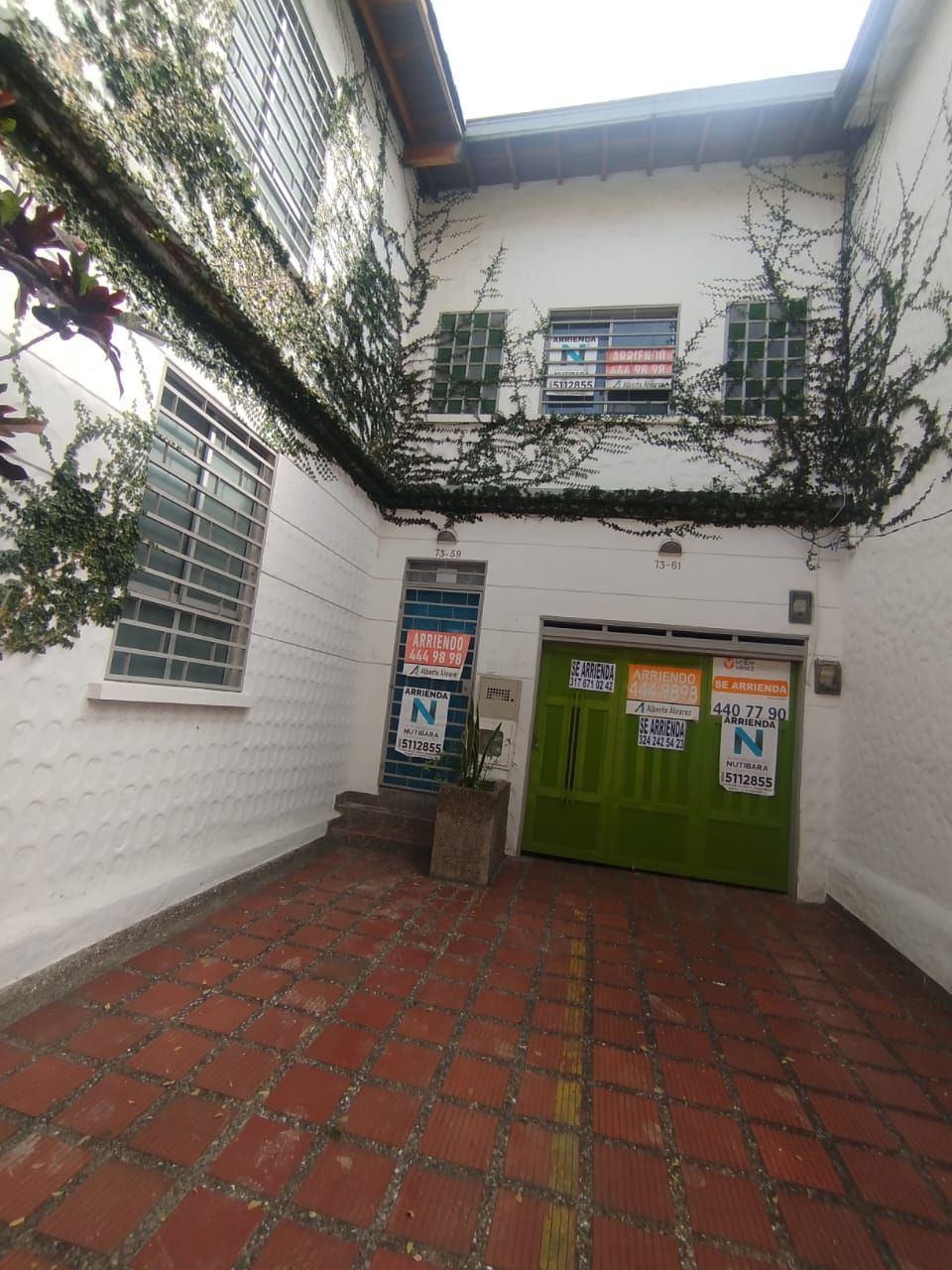 Local Comercial en arriendo Antioquia Medellín Laureles 120 m2 Habitaciones 6 Baños 3 Garajes 0 Precio $5500000