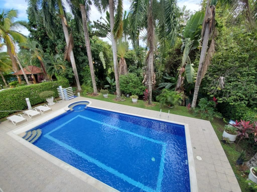 Casa Campestre en venta Tolima Carmen De Apicalá Carmen De Apicalá 350 m2 Habitaciones 4 Baños 4 Garajes 2 Precio $1200000000