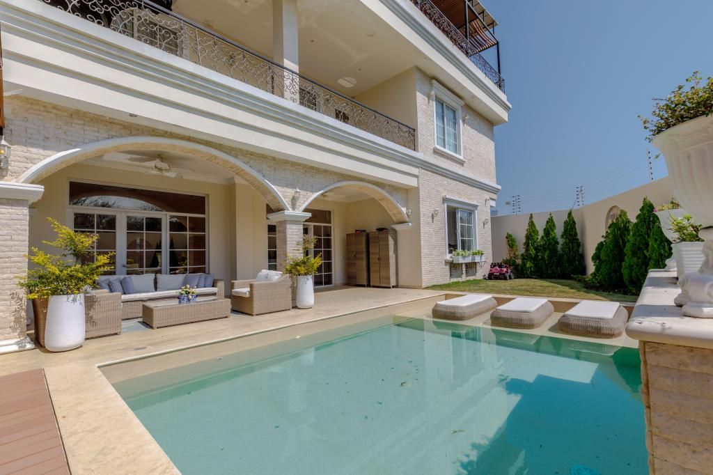 Casa en venta Atlántico Barranquilla Cr Villa Campestre 871 m2 Habitaciones 6 Baños 8 Garajes 4 Precio $5800000000