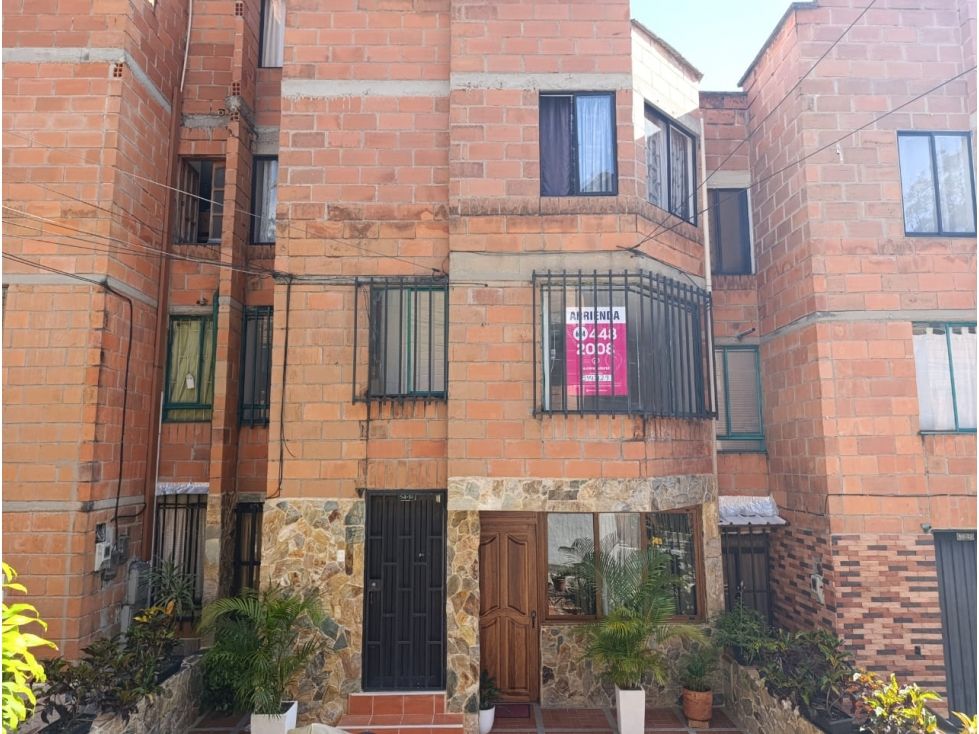 Apartamento en arriendo Antioquia Bello Urbanización Búcaros 1 52 m2 Habitaciones 2 Baños 1 Garajes 0 Precio $1300000