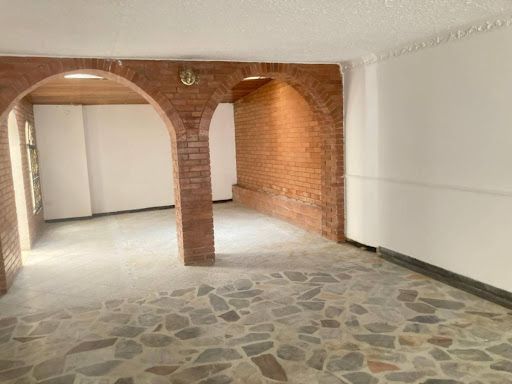 Casa en arriendo Cundinamarca Bogotá Prado Veraniego 261 m2 Habitaciones 4 Baños 3 Garajes 4 Precio $7762000