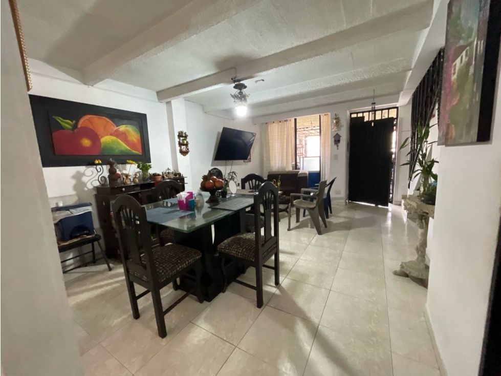 Casa en venta Valle Del Cauca Cali San Pedro 200 m2 Habitaciones 3 Baños 1 Garajes 2 Precio $350000000