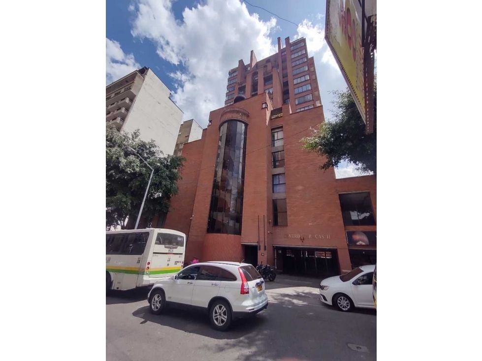 Oficina en arriendo Antioquia Medellín La Candelaria 38 m2 Habitaciones 0 Baños 1 Garajes 0 Precio $1000000