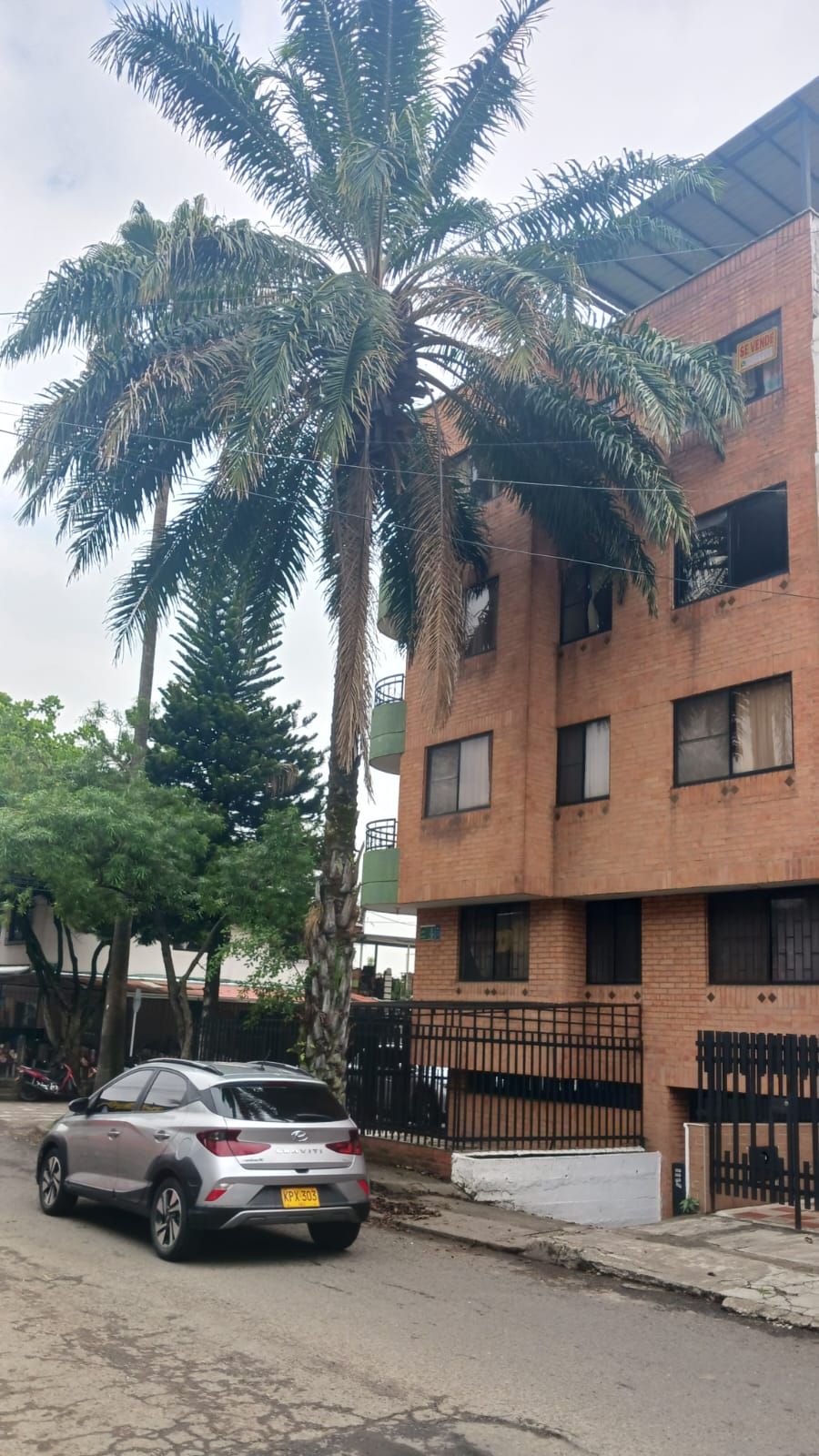 Edificio en venta Valle Del Cauca Cali Ciudad Capri 331 m2 Habitaciones 9 Baños 9 Garajes 5 Precio $1500000000