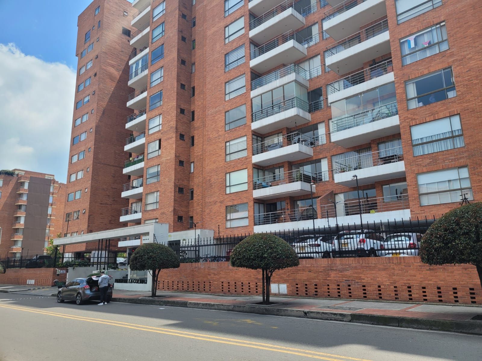 Apartamento en venta Cundinamarca Bogotá Victoria Norte 135 m2 Habitaciones 3 Baños 3 Garajes 2 Precio $800000000