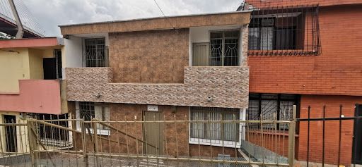 Casa en venta Risaralda Pereira San Jose 240 m2 Habitaciones 5 Baños 2 Garajes 0 Precio $350000000