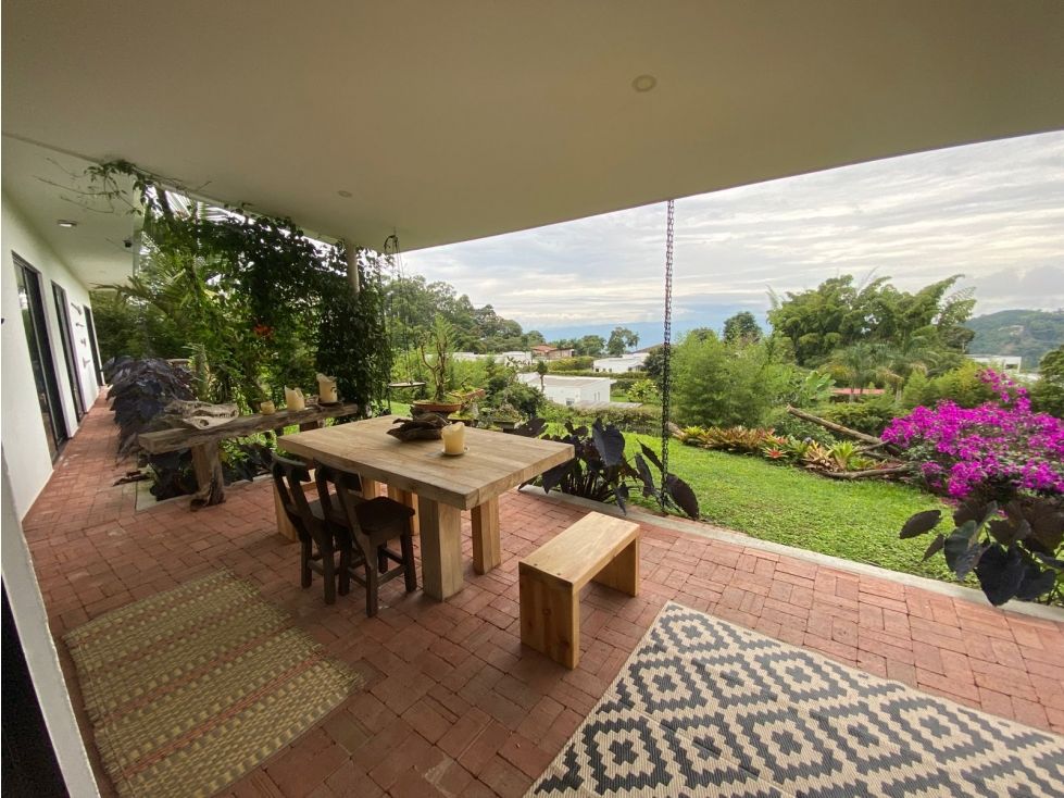 Casa Campestre en venta Caldas Manizales Manizales 230 m2 Habitaciones 3 Baños 3 Garajes 2 Precio $1400000000