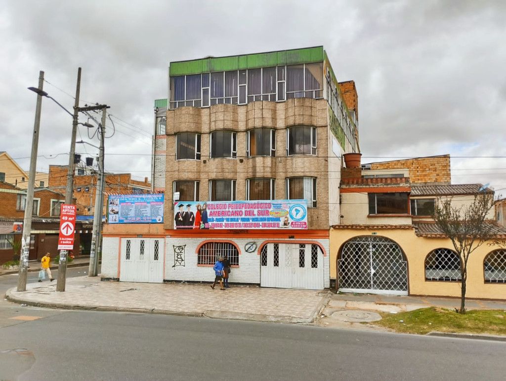 Casa en venta Cundinamarca Bogotá San Jose 1011 m2 Habitaciones 25 Baños 7 Garajes 4 Precio $2450000000