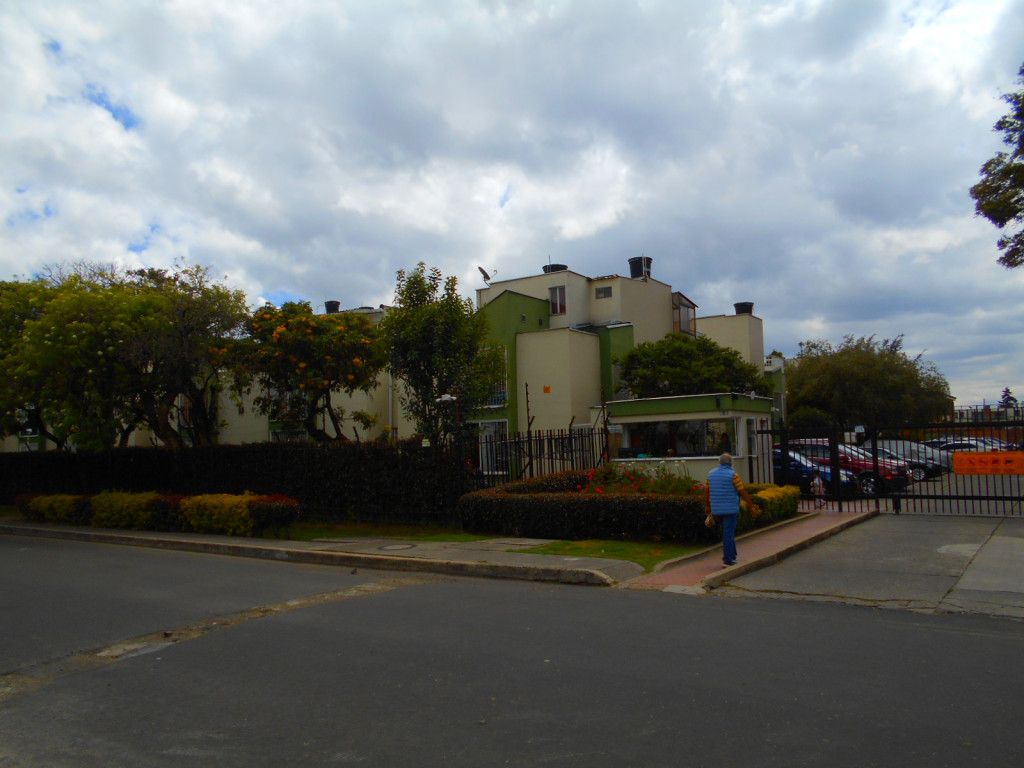 Casa en venta Cundinamarca Bogotá San José De Bavaria 74 m2 Habitaciones 3 Baños 2 Garajes 1 Precio $350000000
