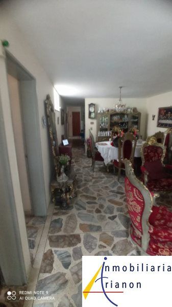 Casa en venta Antioquia Medellín Los Cerros - El Vergel 160 m2 Habitaciones 4 Baños 2 Garajes 0 Precio $1300000000