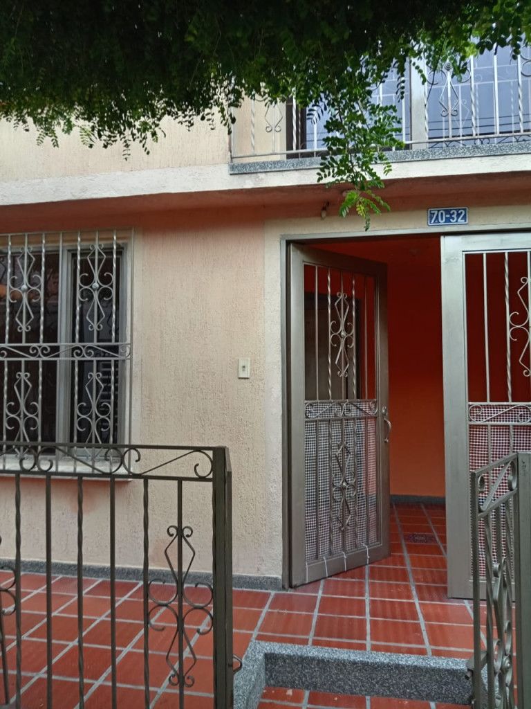 Casa en venta Valle Del Cauca Cali Quintas De Salomia 111 m2 Habitaciones 3 Baños 3 Garajes 2 Precio $300000000