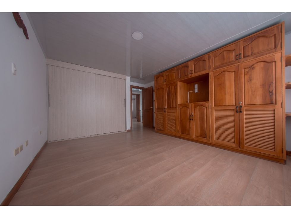 Casa en venta Caldas Manizales Los Rosales 180 m2 Habitaciones 4 Baños 2 Garajes 1 Precio $650000000