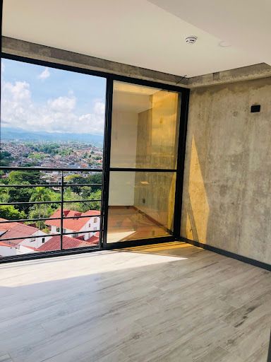 Oficina en arriendo Risaralda Pereira Cañaveral Ii 22 m2 Habitaciones 0 Baños 1 Garajes 1 Precio $1300000