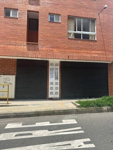 Local en arriendo Antioquia Itagüí Playa Rica 50 m2 Habitaciones 0 Baños 1 Garajes 0 Precio $2800000