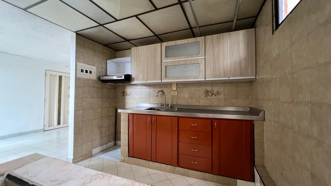 Apartamento en venta Valle Del Cauca Cali El Prado 59 m2 Habitaciones 3 Baños 2 Garajes 1 Precio $185000000