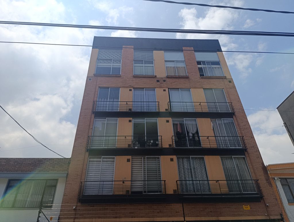 Apartamento en venta Cundinamarca Bogotá Alfonso López 29 m2 Habitaciones 1 Baños 1 Garajes 0 Precio $195000000